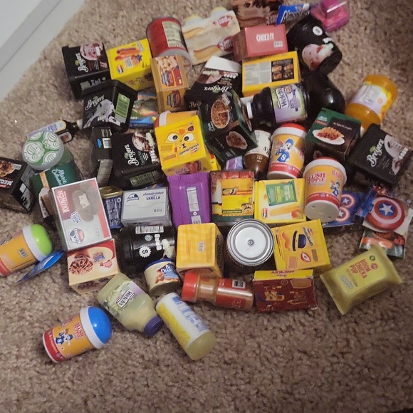 mini brands lot - Picture 3 of 3